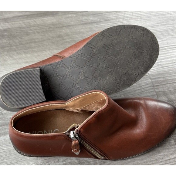 Vionic Chestnut Leather Ankle Booties - Picture 10 of 10